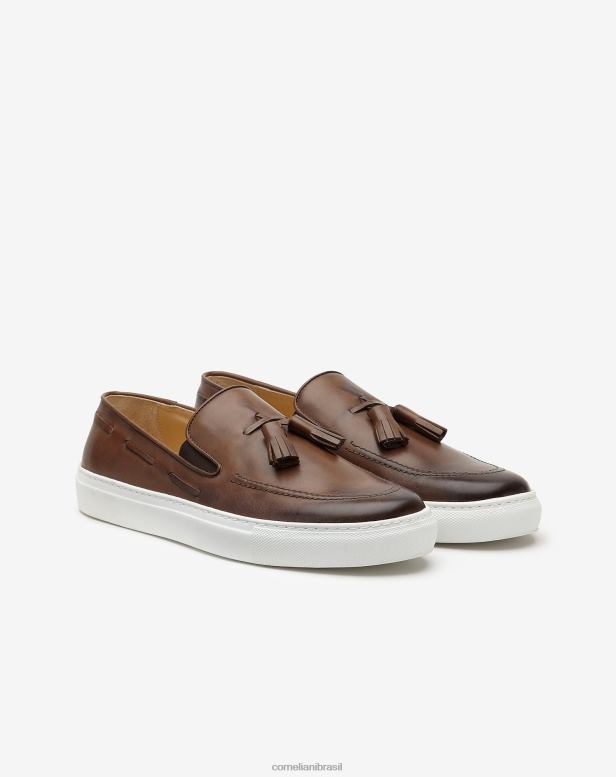 2200J409 homens Corneliani slip-on de couro com borlas marrom claro sapato